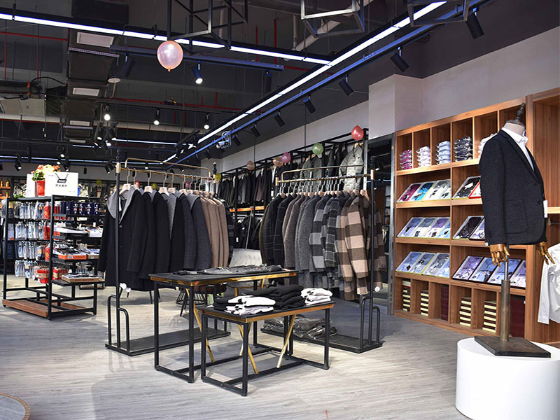 《男人血色》服裝店裝修設計案例