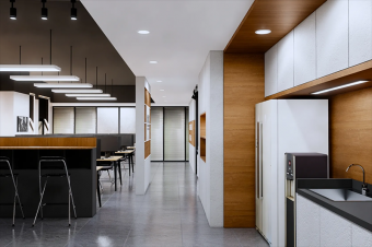 小型辦公室裝修設計：空間利用與創(chuàng)意的平衡